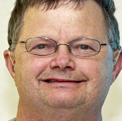 Steven Hooper Photo 20