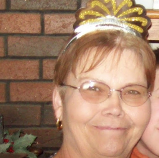 Kathryn Larson Photo 41