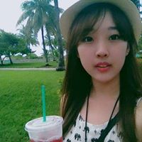 Laura Hwang Photo 4