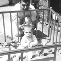 Donna West Photo 29