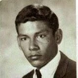 Robert Gomez Photo 30