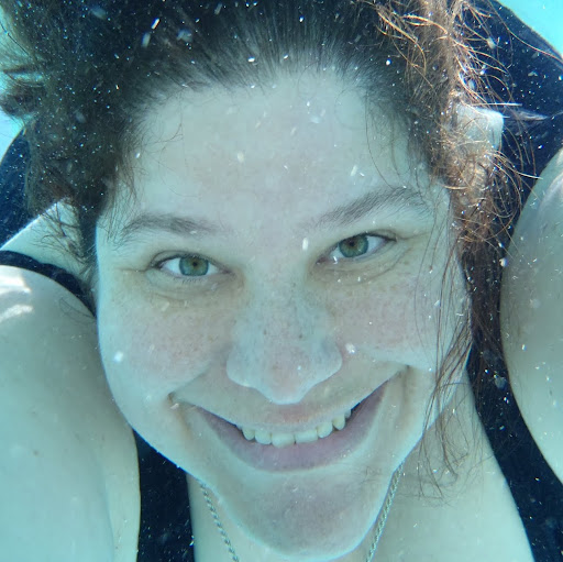 Holly Kline Photo 12