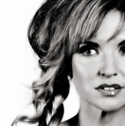 Jennifer Coffey Photo 28