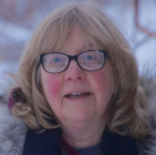 Joan Reynolds Photo 34