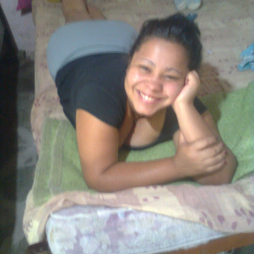 Adriana Lopez Photo 18