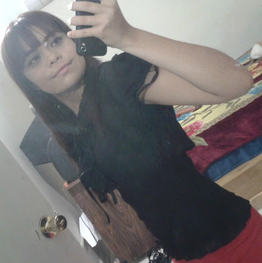 Jennifer Serna Photo 19