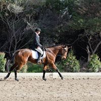 Genevieve Sharp Photo 7