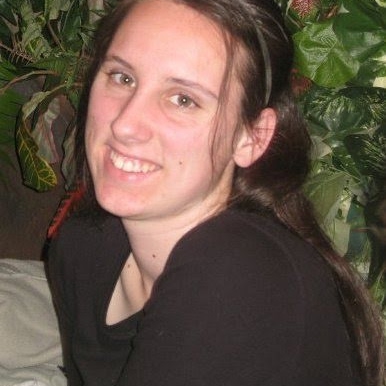 Rachel Waters Photo 32