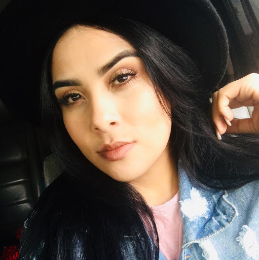 Yvette Lopez Photo 3