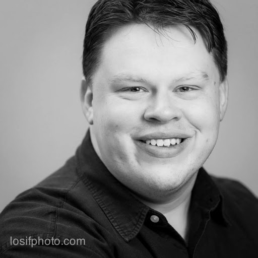 Luke Phillips Photo 6