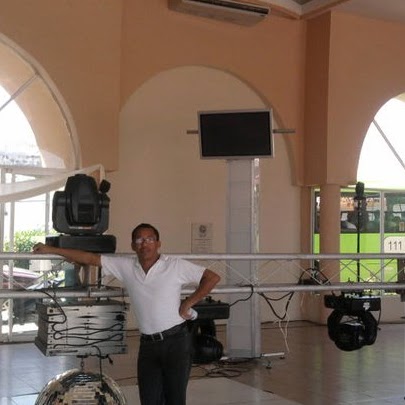 Ramiro Rodriguez Photo 28