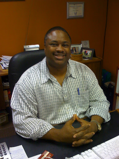 Keith Hinson Photo 34
