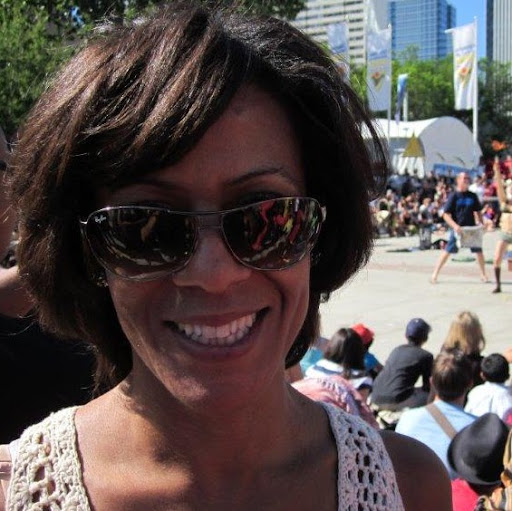 Andrea Barker Photo 32