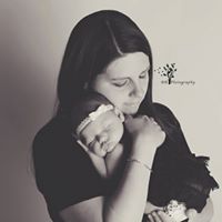 Holly Kline Photo 37