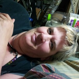 Debbie Beebe Photo 26
