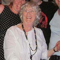 Christine Tomlin Photo 9