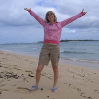 Rebecca Davidson Photo 18