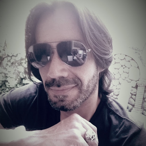 Miguel Zamora Photo 35