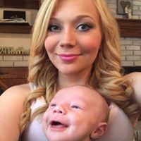 Sarah Daugherty Photo 7