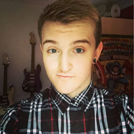 Lewis Patrick Photo 8