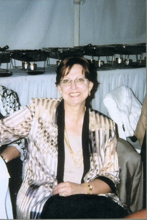 Helen Martin Photo 16