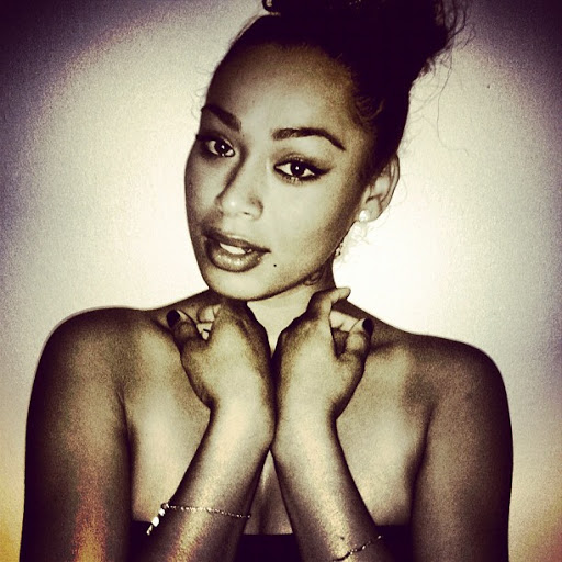 Regina Oliver Photo 4
