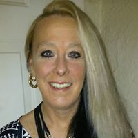 Elizabeth Kauffman Photo 35