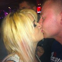 Amy Betty Photo 7