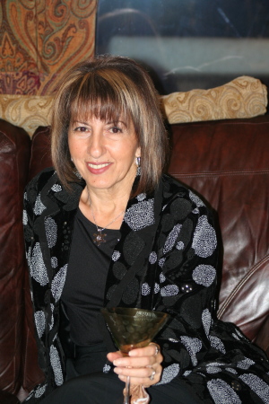 Sandra Abbott Photo 35