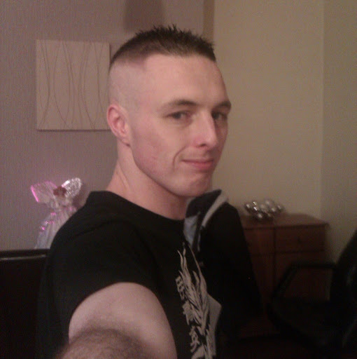 Daniel Crisp Photo 29