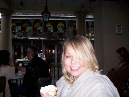 Lisa Harrison Photo 22