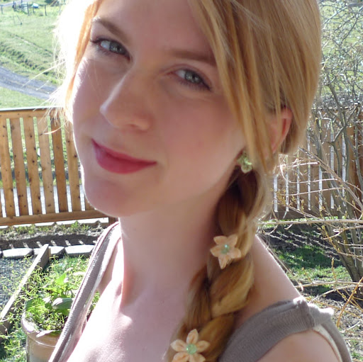 Jenny Rowley Photo 7
