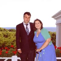 Suzanne Bell Photo 32