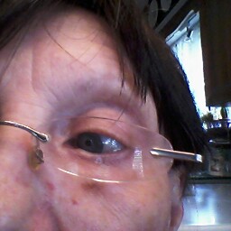 Lynda Harvey Photo 34