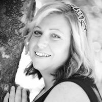 Karen Rea Photo 13