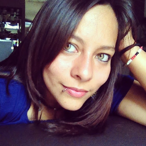 Ana Arellano Photo 10
