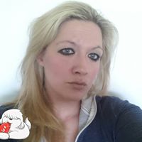 Amanda Applegate Photo 24