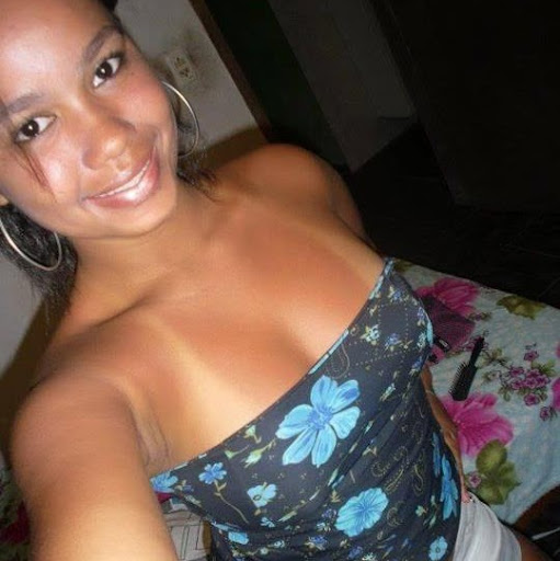 Roberta Silveira Photo 6