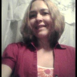 Lisa Meredith Photo 13