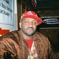 Larry Minor Photo 33