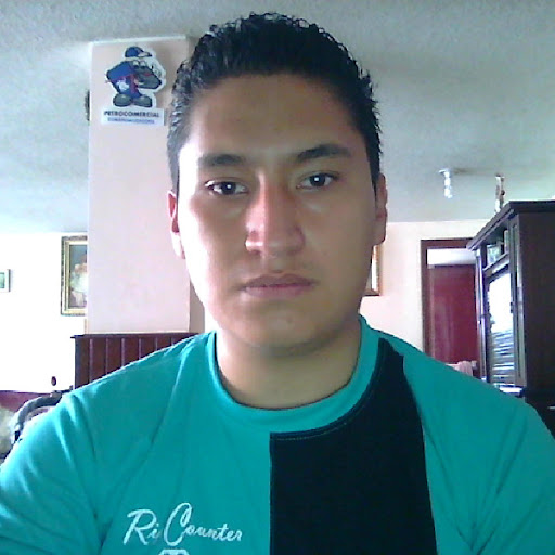 Erick Salinas Photo 36