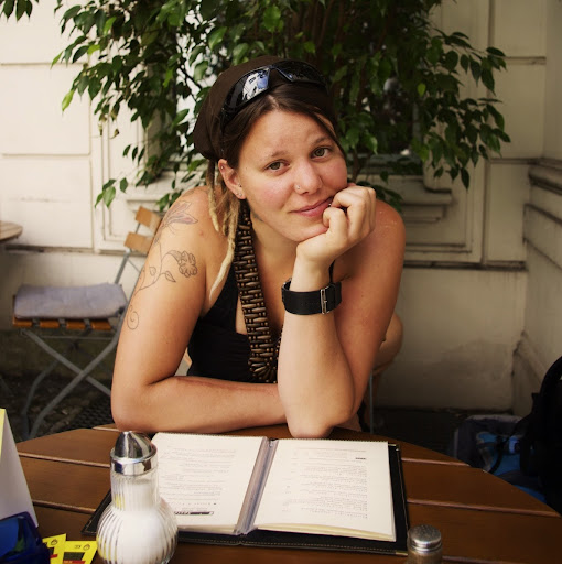 Julia Marte Photo 9