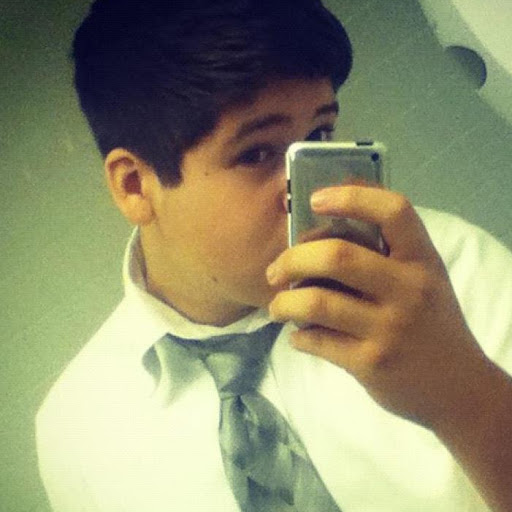 Caleb Robbins Photo 6