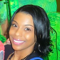 Shelly Vega Photo 5