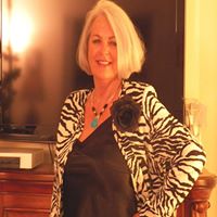 Elizabeth Hughes Photo 39