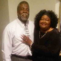 Johnnie Harris Photo 24