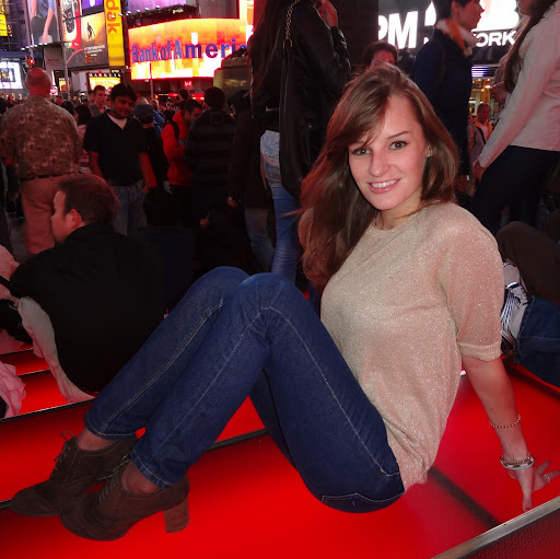 Aileen Smith Photo 27