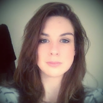 Natasha Riley Photo 10