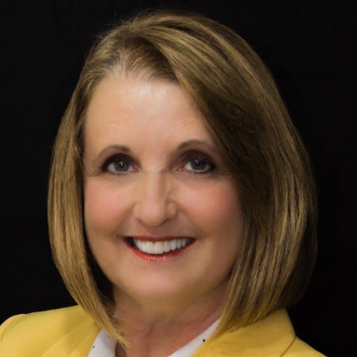 Gloria Buck Photo 14