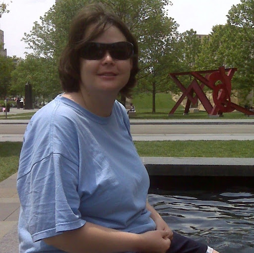 Christine Comas Photo 14